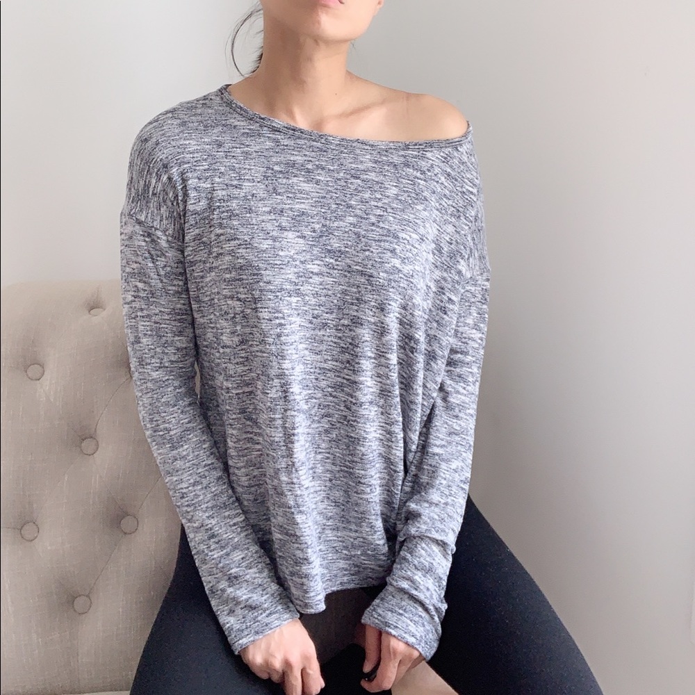 MCKENZIE Relaxed Lounge Top - Picture 1 of 8